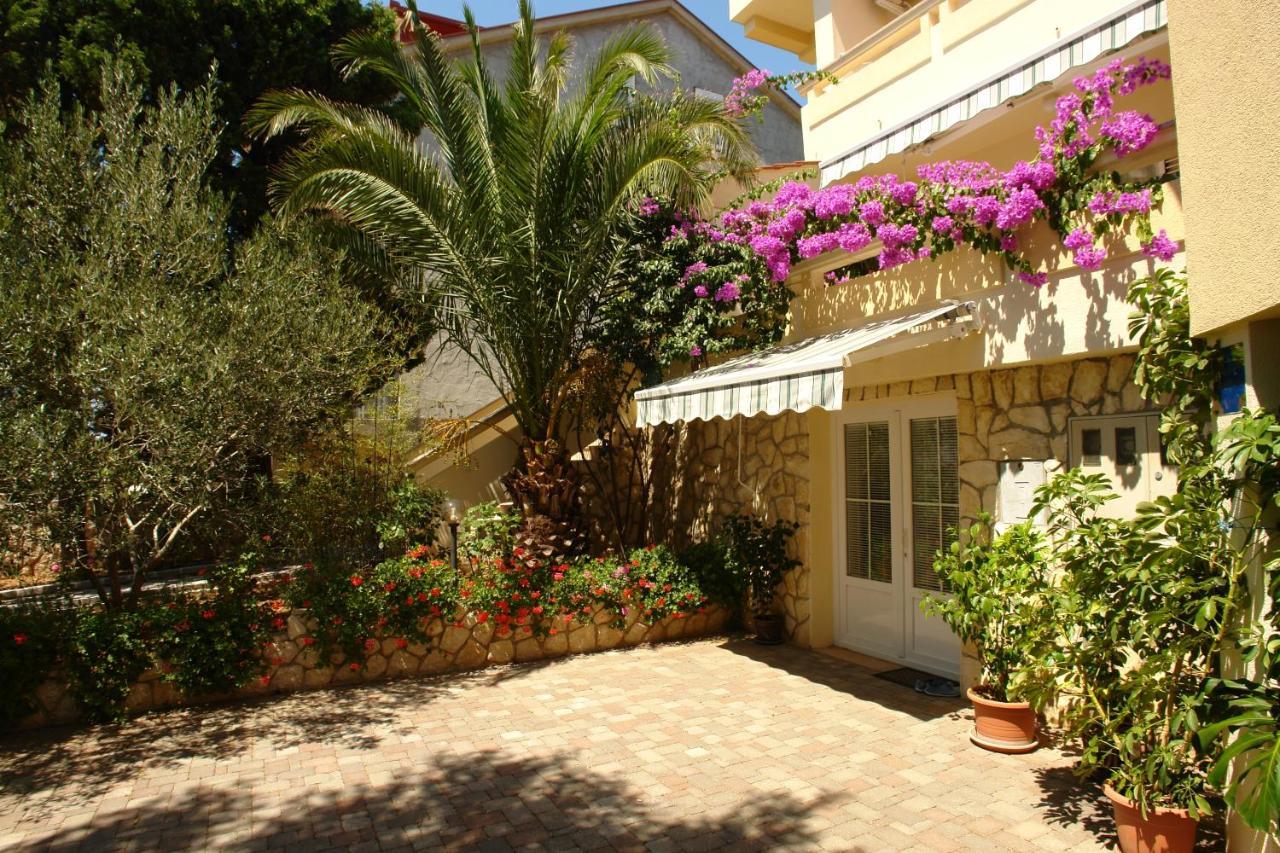 קולאן Apartments With A Parking Space Mandre, Pag - 18748 מראה חיצוני תמונה