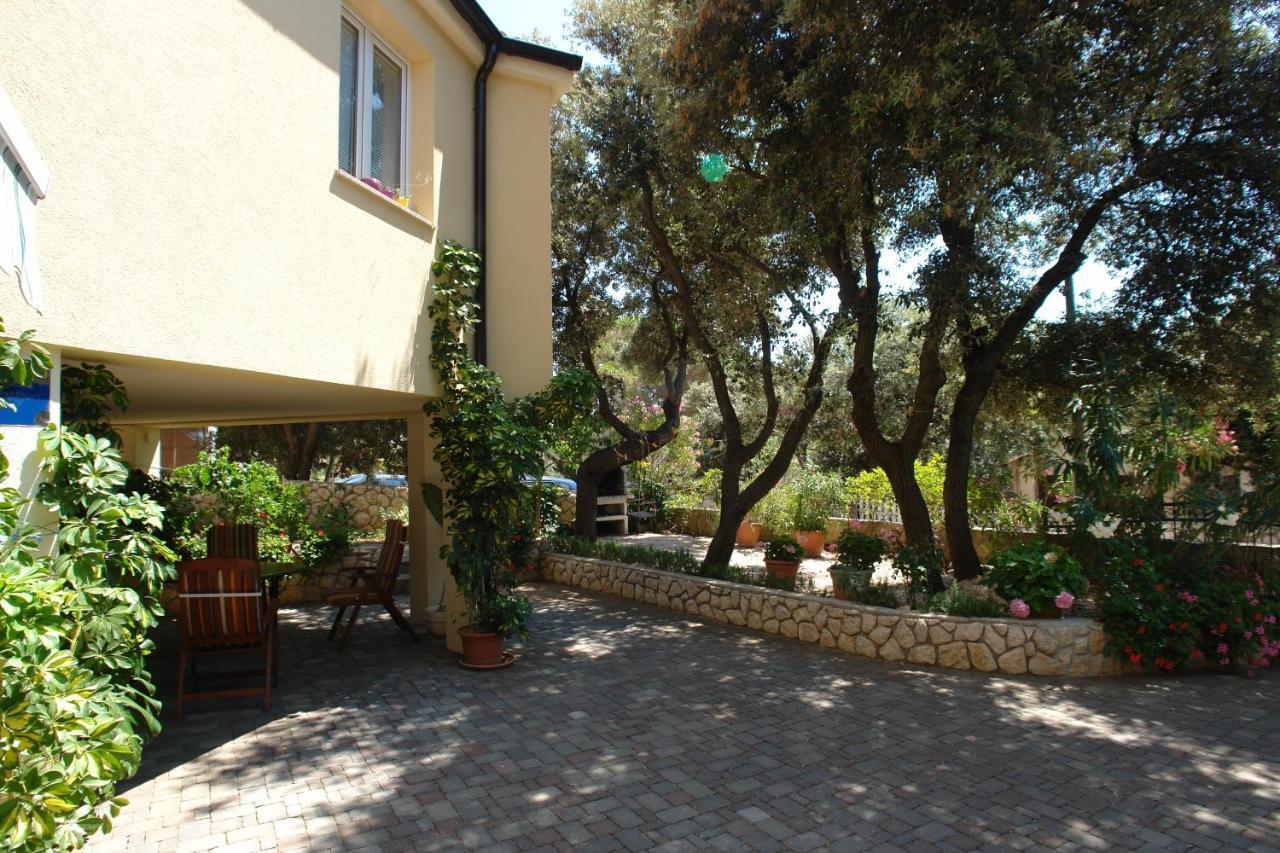 קולאן Apartments With A Parking Space Mandre, Pag - 18748 מראה חיצוני תמונה