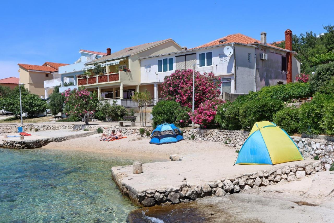 קולאן Apartments With A Parking Space Mandre, Pag - 18748 מראה חיצוני תמונה