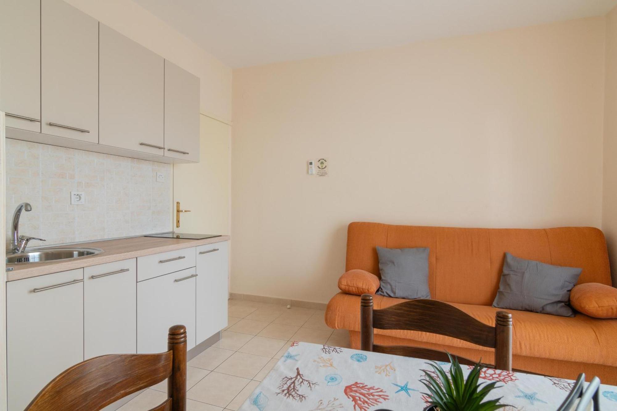 קולאן Apartments With A Parking Space Mandre, Pag - 18748 חדר תמונה